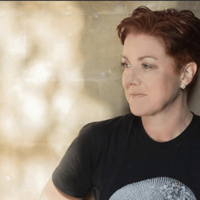 Mastering Success: Insights from Sara Tye on Business Development, PR, and Entrepreneurship