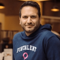 Omër Güven - Featured