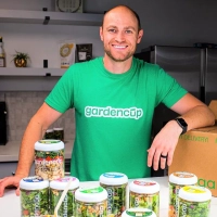 Brad Savage - Featured