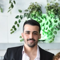 Dan Brown - Featured