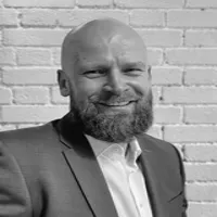 Michal Piasecki - Featured