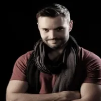 Ryan Stone - Featured