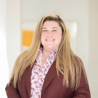 Kelly Ann Winget - Featured