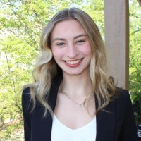 Olivia Chiavegato - Featured