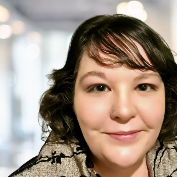 Rediscovering Passion Through Poetry: An Interview with Julie Avis on Creative Expression and Personal Growth